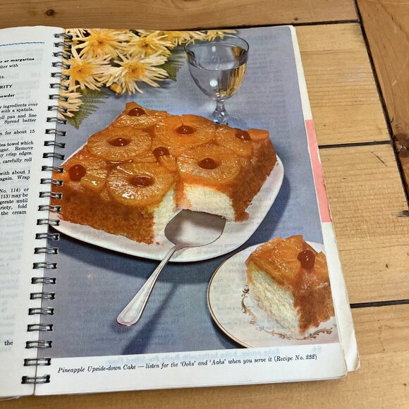 Purity Cook Book 1970s Canada Maple Leaf Mills Cooking Guide - Picture 5 of 9